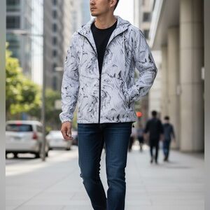 Beautiful Giant Men’s Windbreaker White & Gray Jacket – Size Large